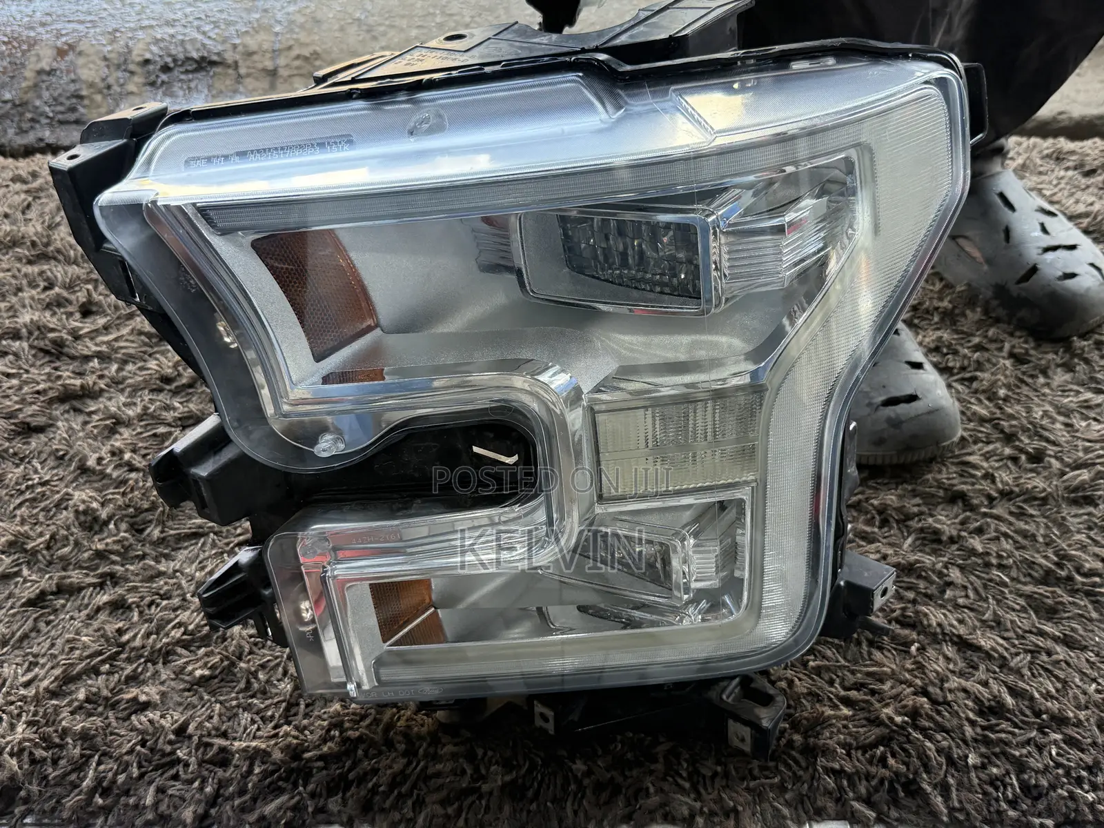 Ford F150 Headlight Pair