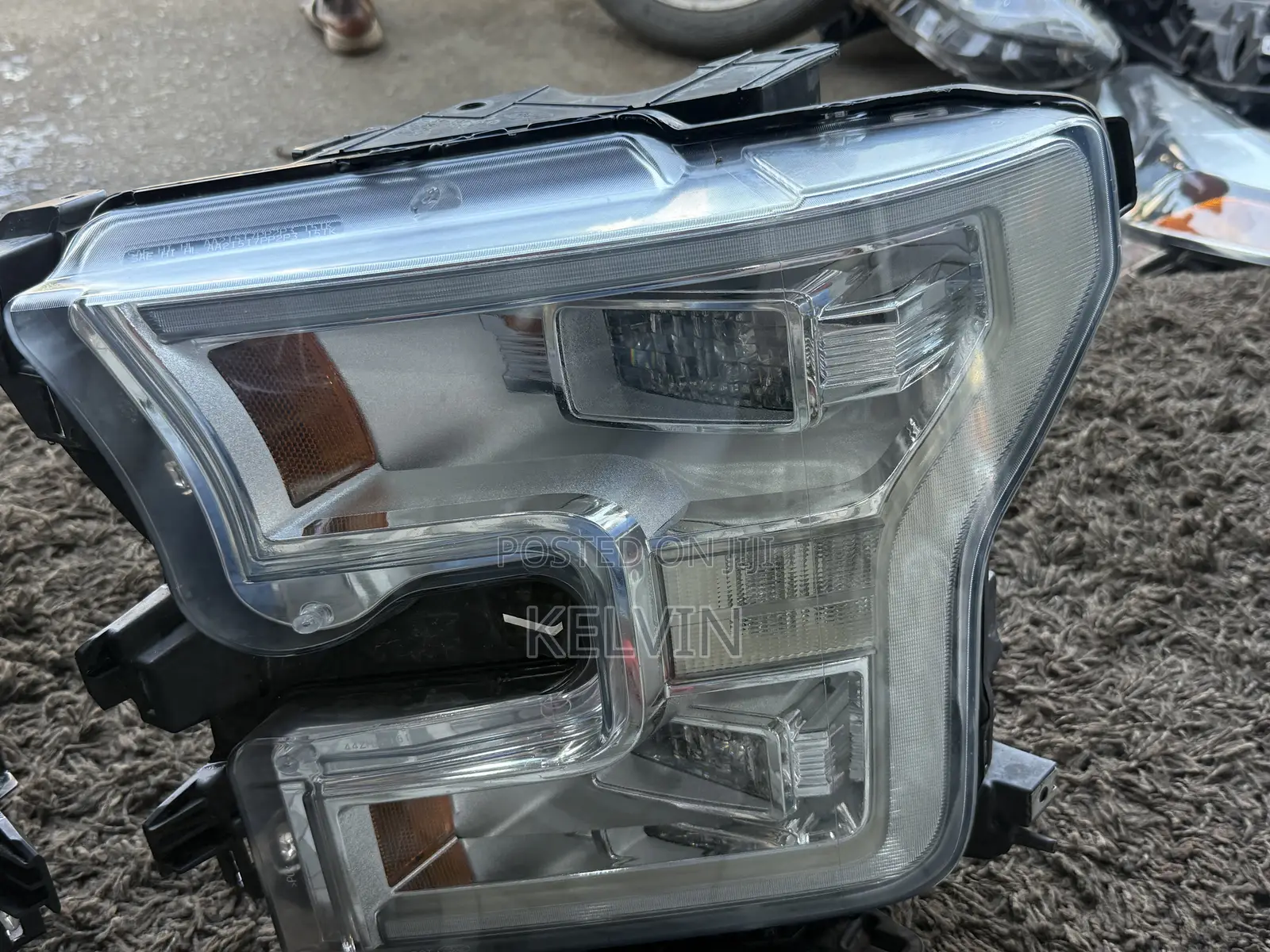 Ford F150 Headlight Pair