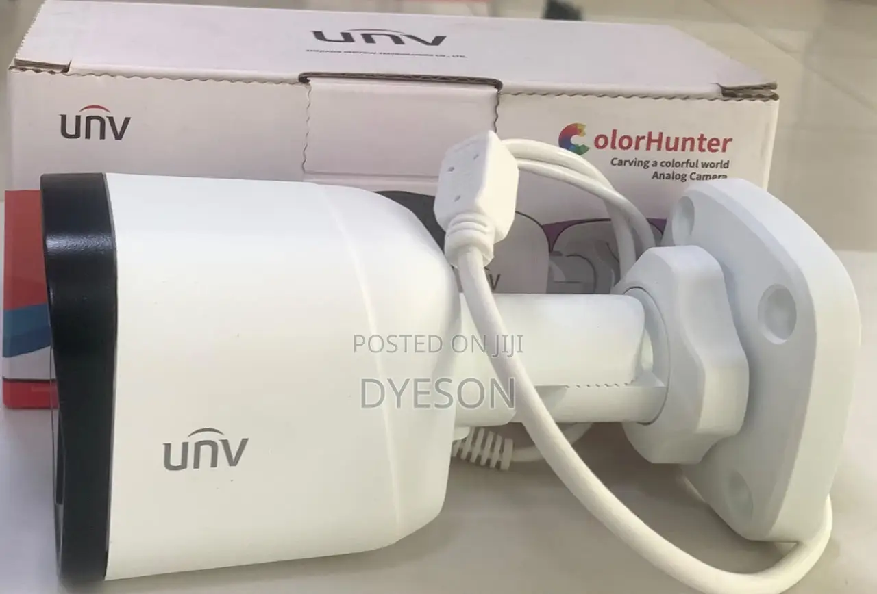 UAC-B115-F40-W 5MP ColourHunter HD Fixed Turret Analog Camera