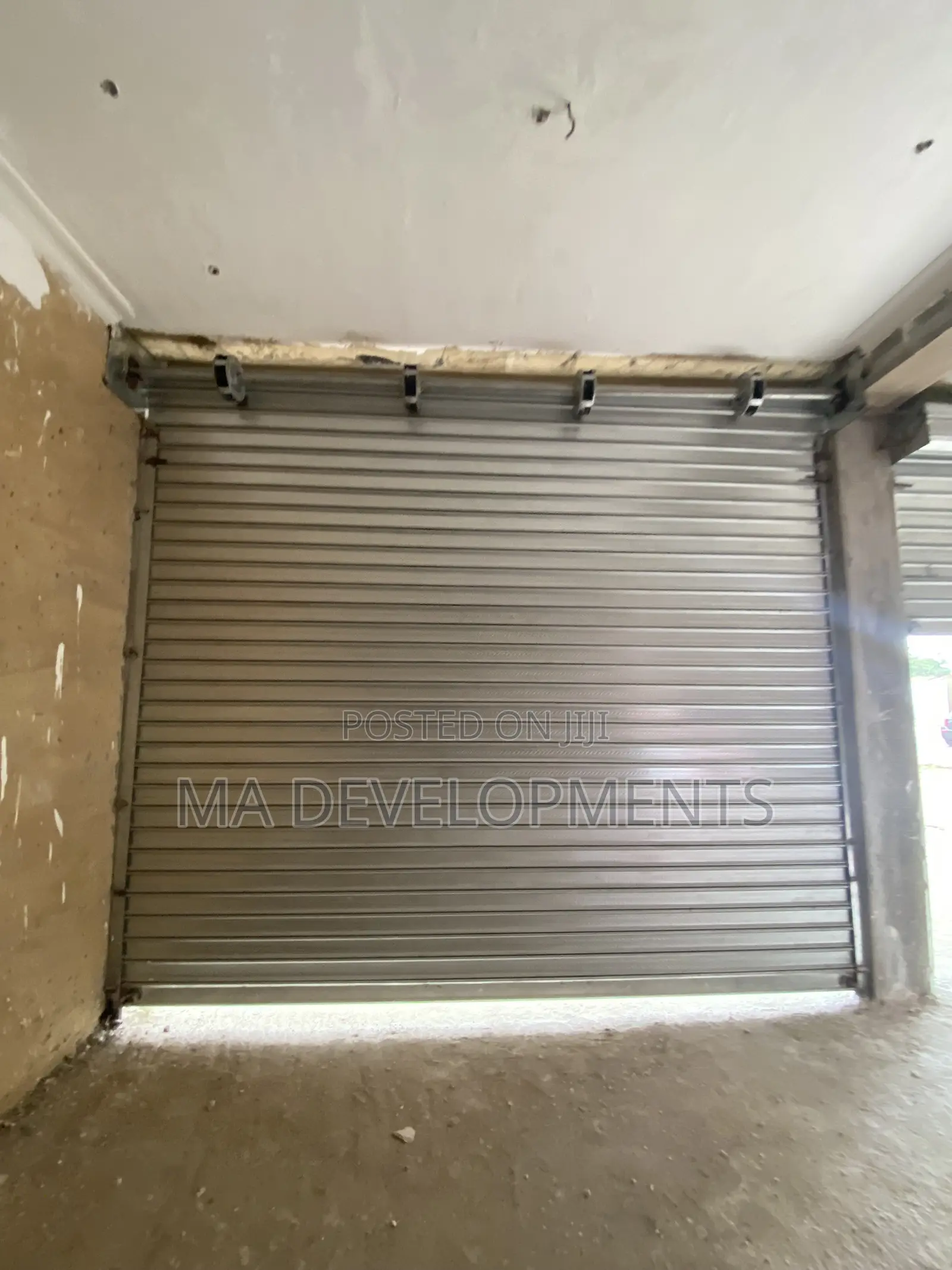 Double Shop for Rent at Lapaz