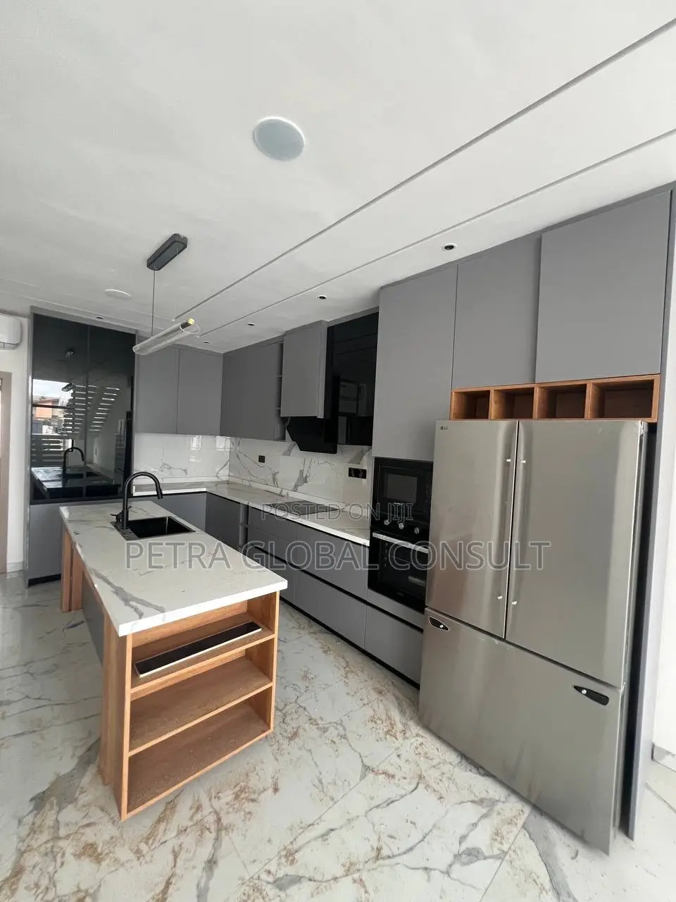 Kitchen Design and Construction