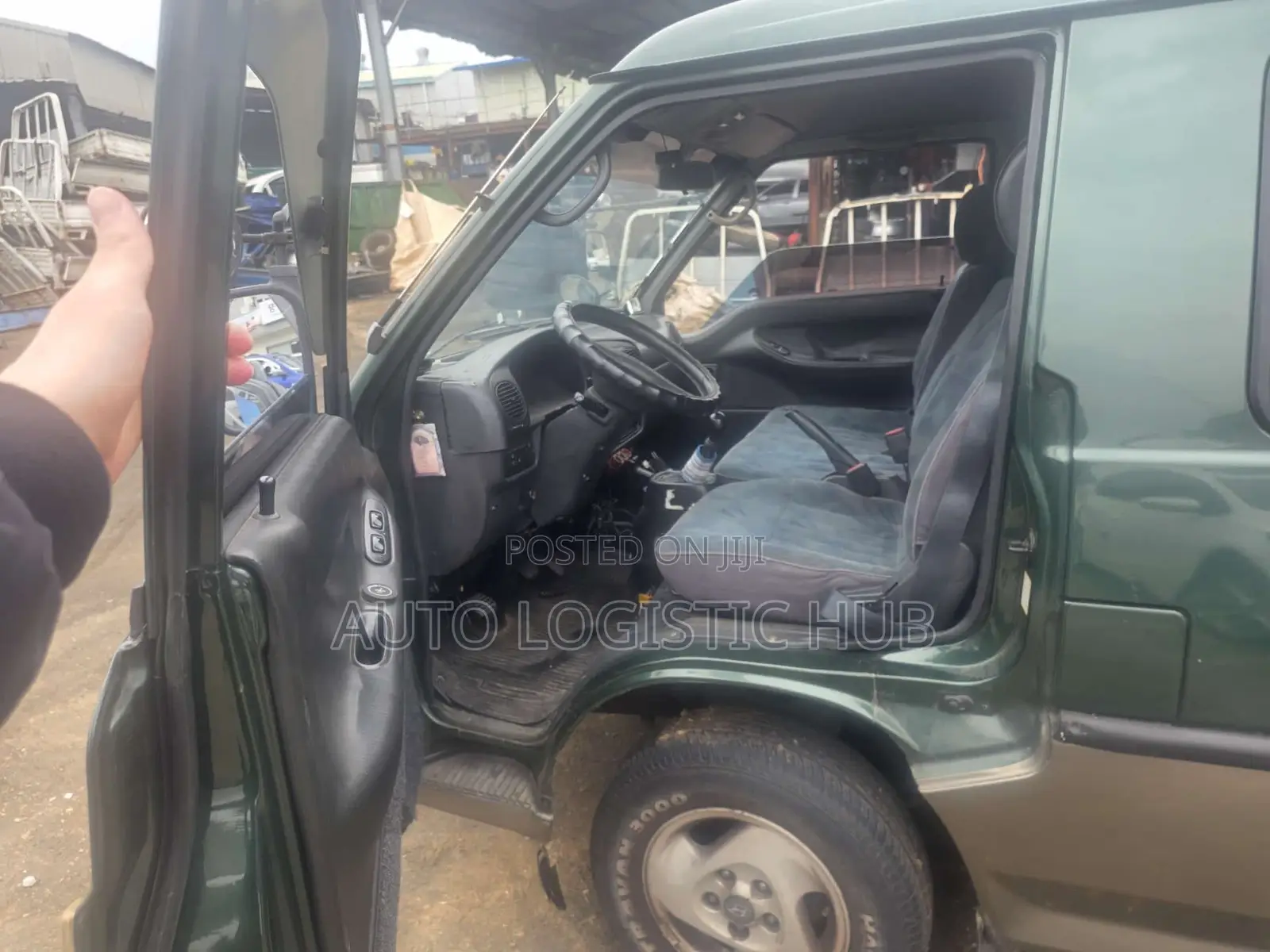 Hyundai H-100 2004 Green