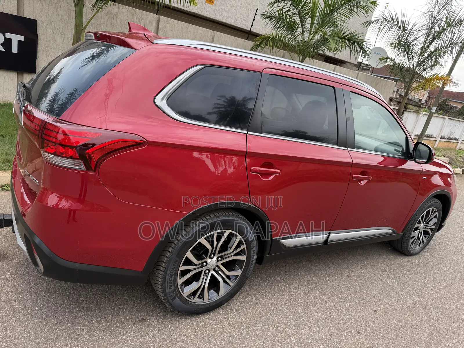 Mitsubishi Outlander 2.4 PHEV AWD 2018 Red
