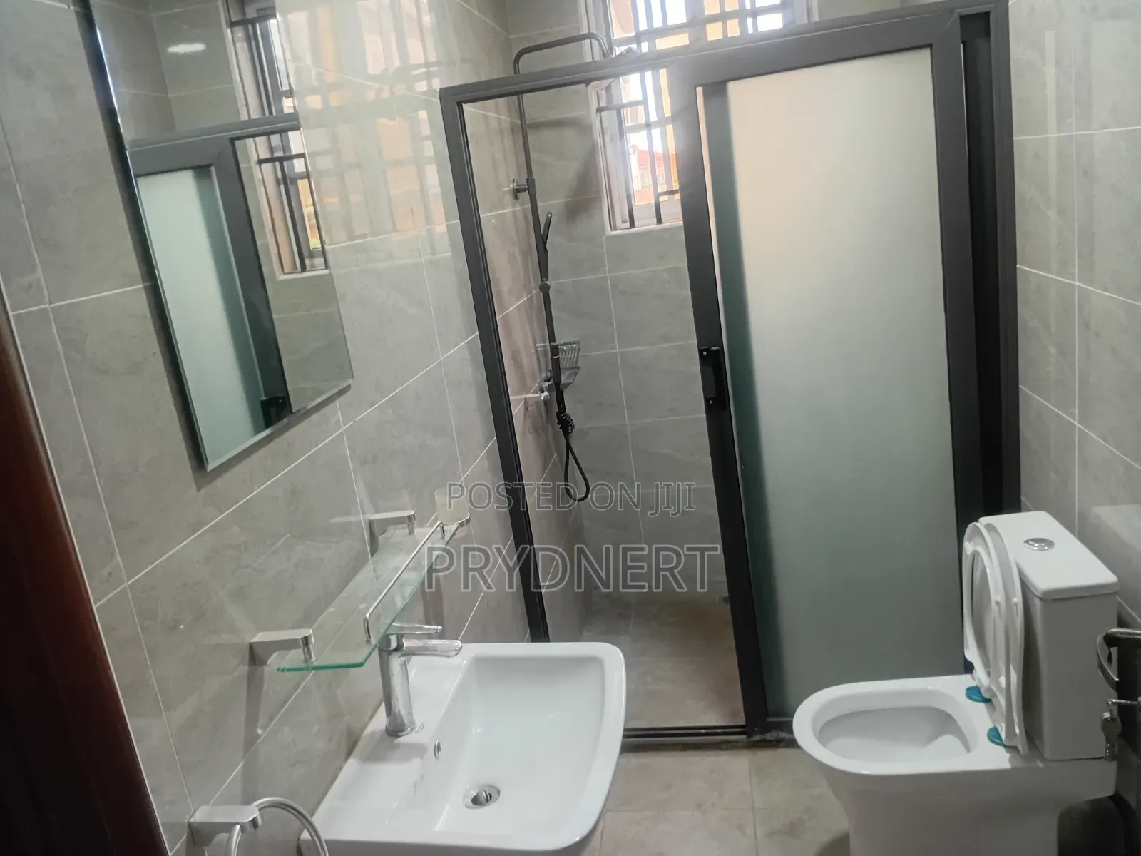 3bdrm Apartment in Mount Camel, Community 25 for rent