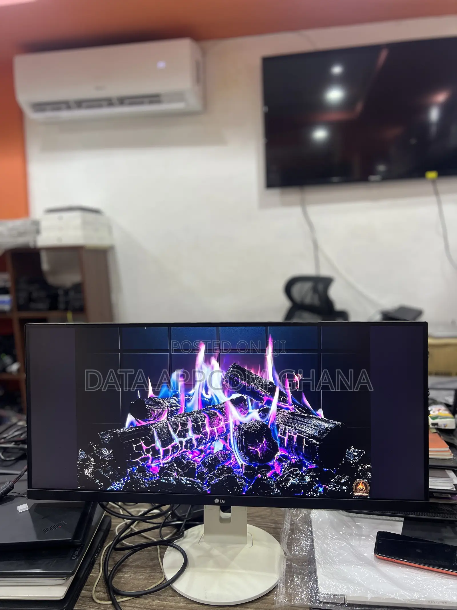 LG ultraWide Gaming Monitor 29wn600