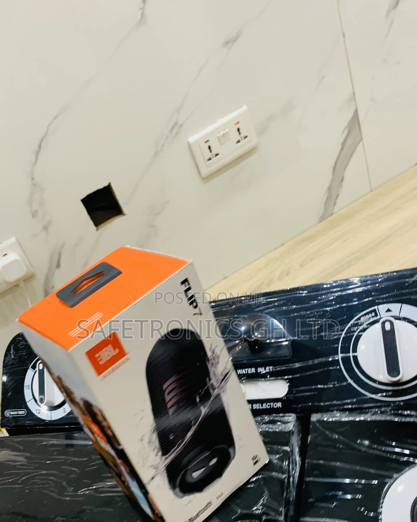 Available JBL Flip 7 Portable Waterproof Bluetooth Speaker