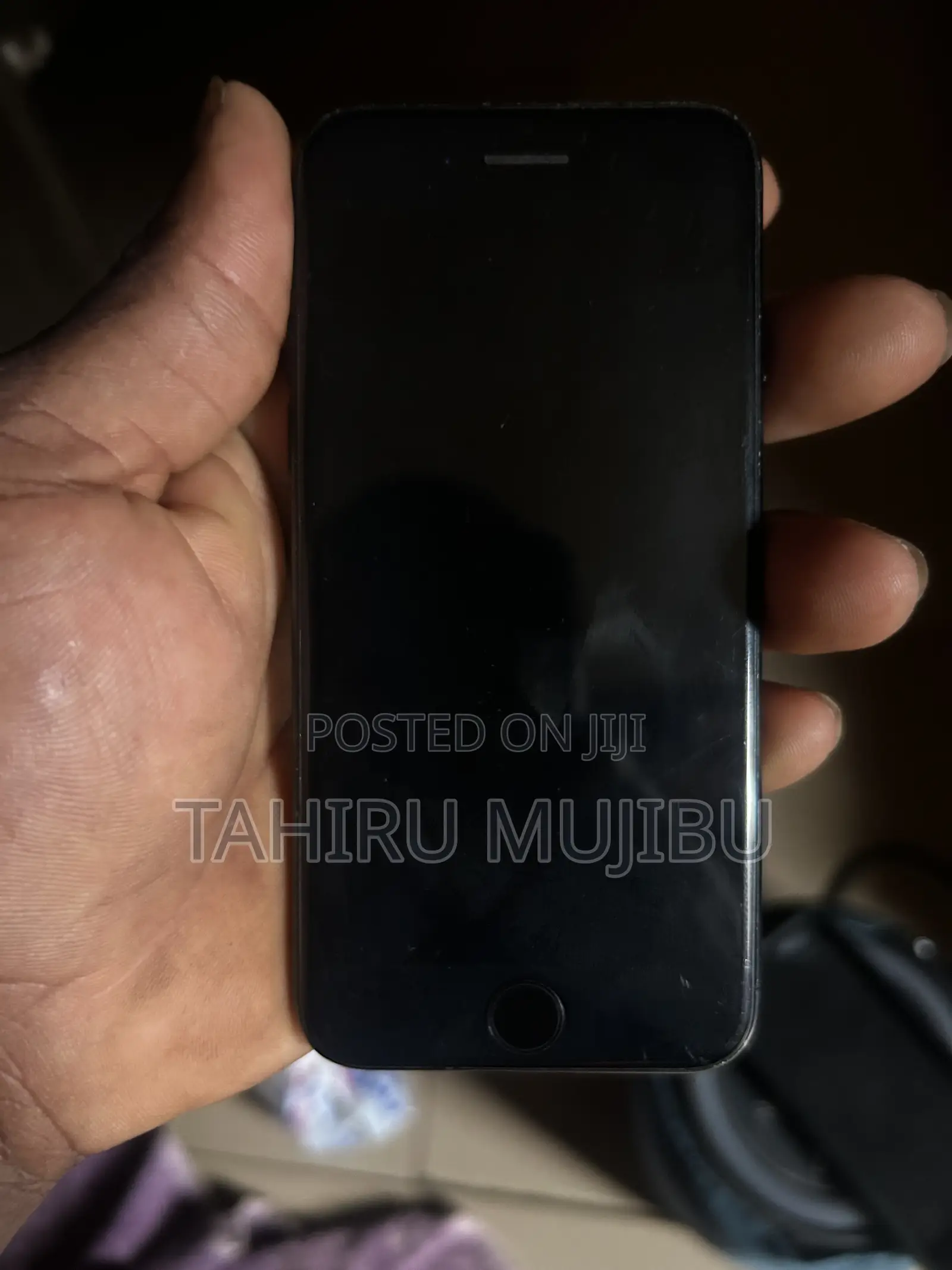 Apple iPhone SE (2022) 64 GB Black