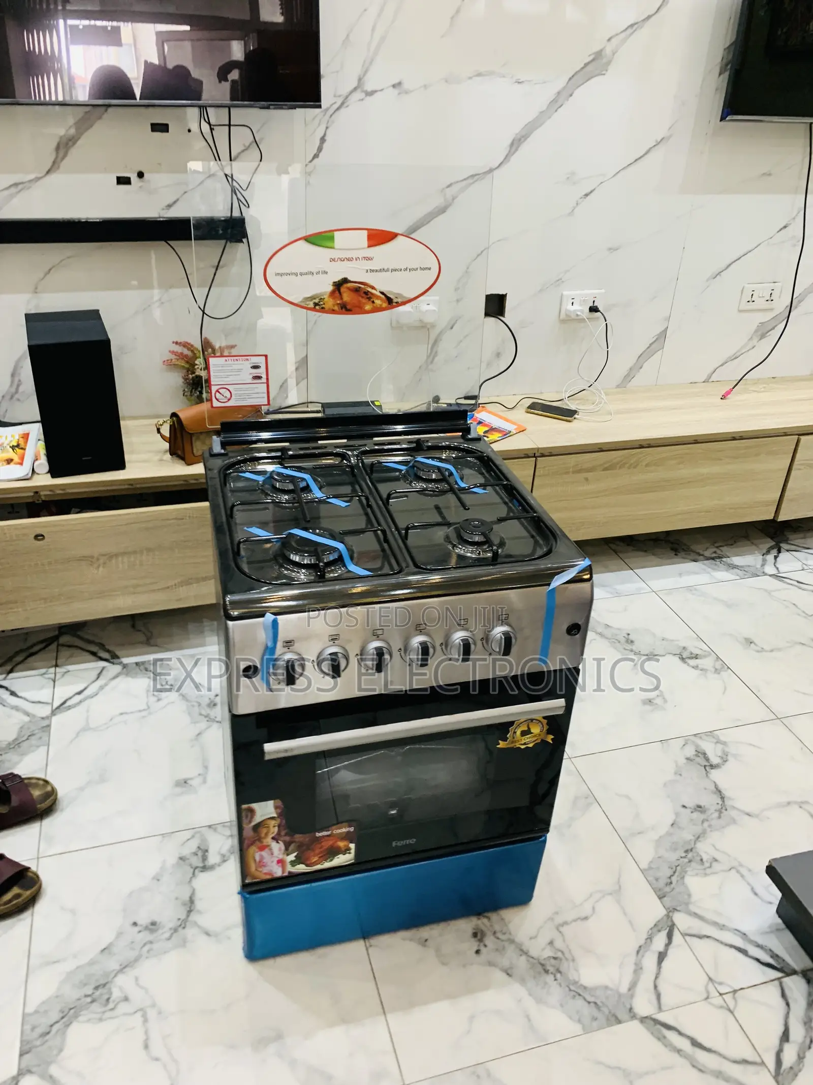 Hot Deals on Ferre Gas Cooker Oven 4burner New Line 60/60
