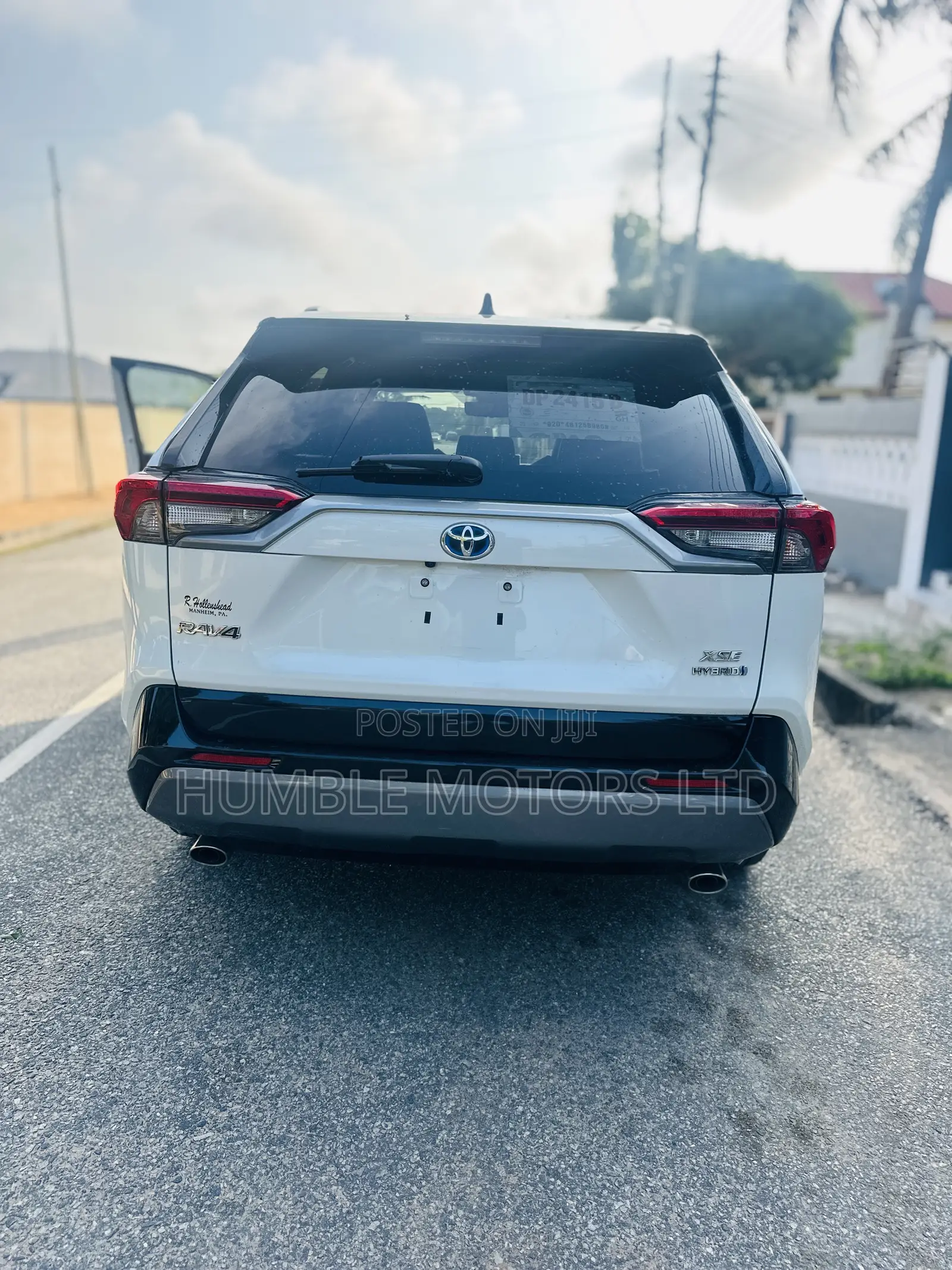 Toyota RAV4 2021 White