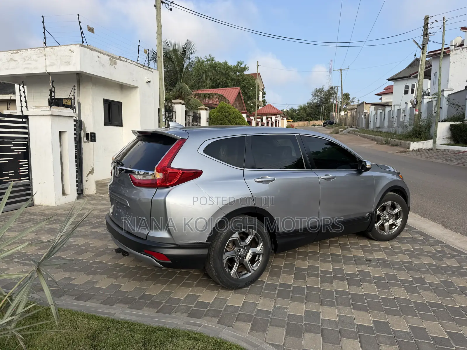 Honda CR-V Touring AWD 2019 Silver