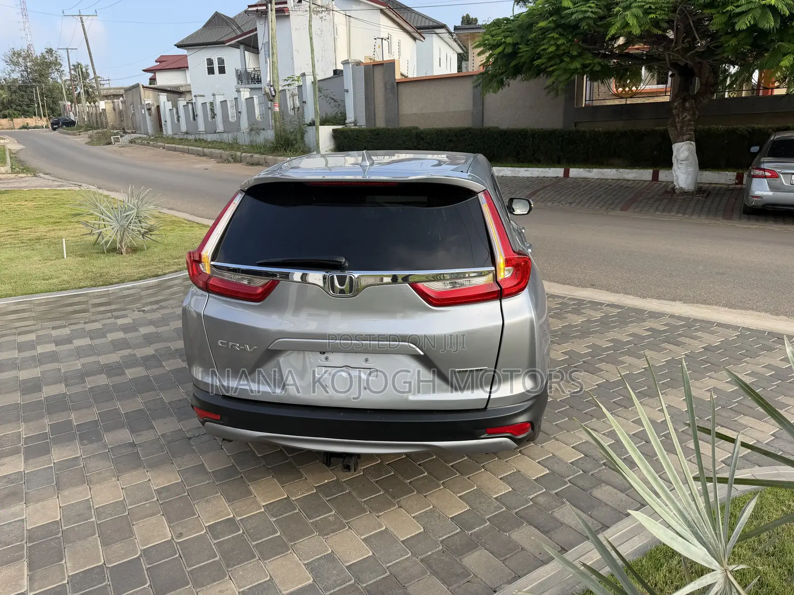 Honda CR-V Touring AWD 2019 Silver