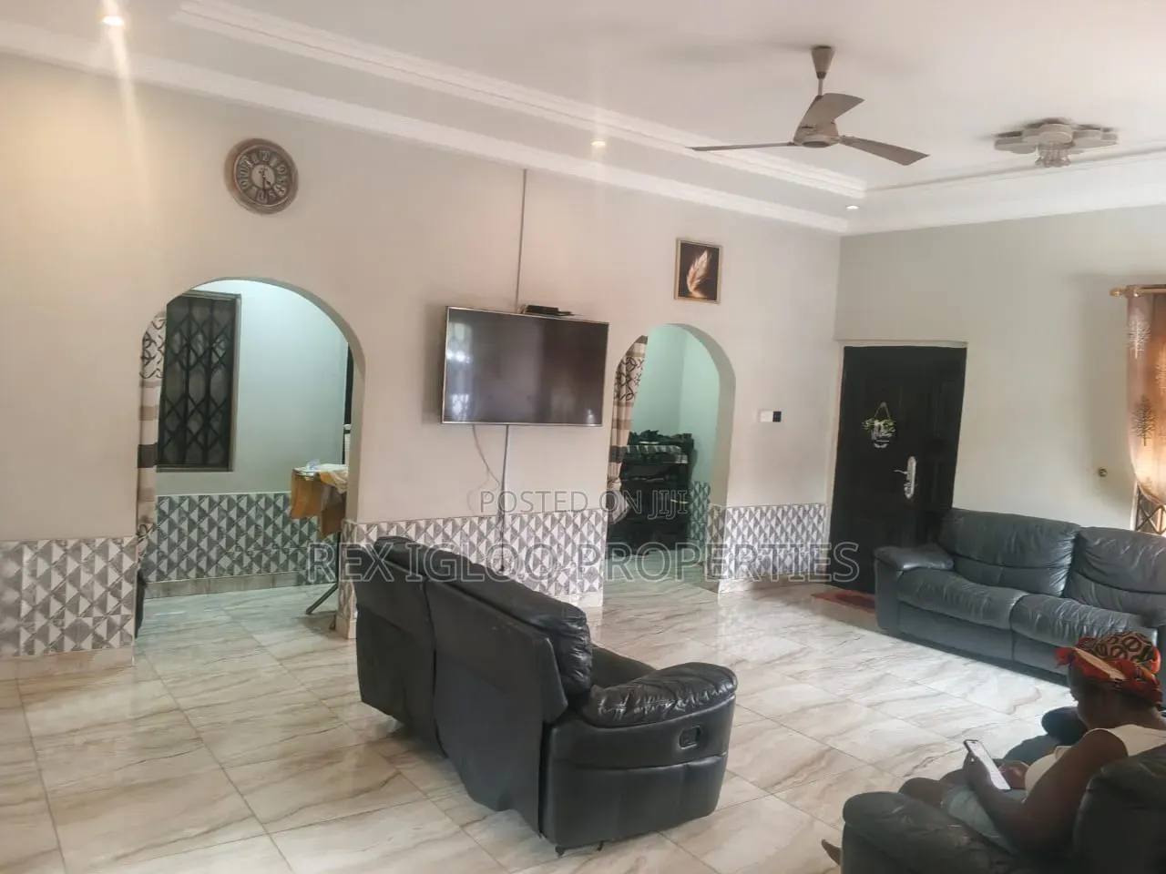 3bdrm House in Tema, Community 25 for sale