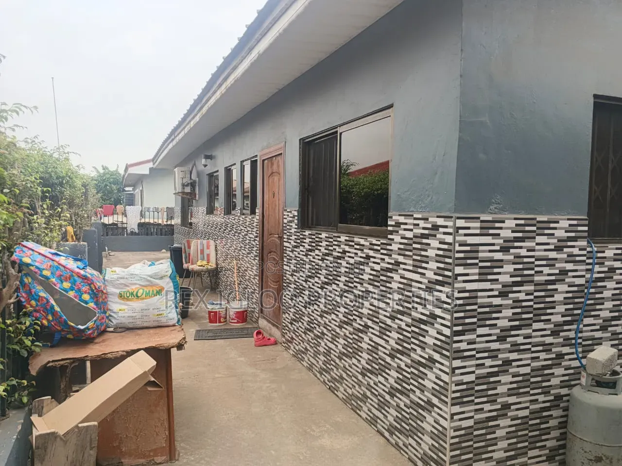 3bdrm House in Tema, Community 25 for sale