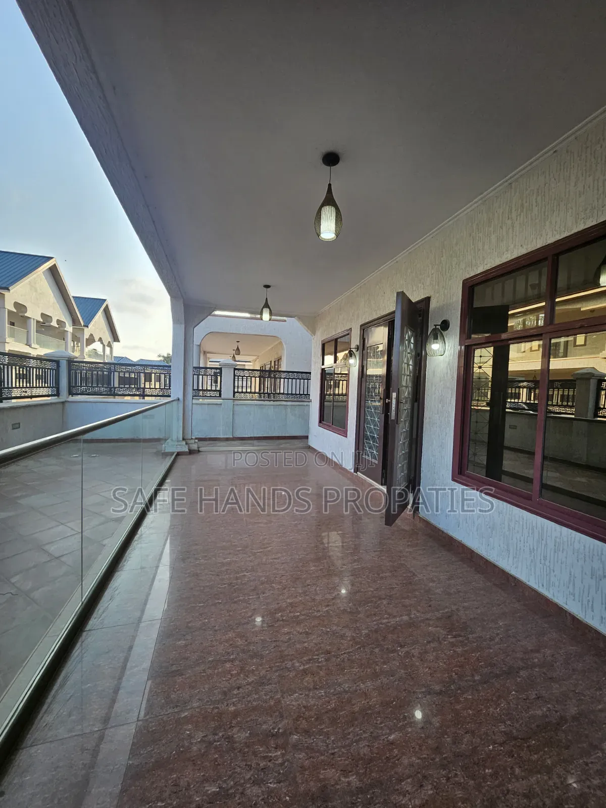 4bdrm Duplex in Accra Metropolitan for rent