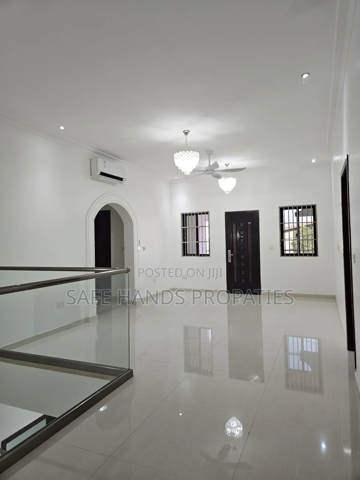 4bdrm Duplex in Accra Metropolitan for rent