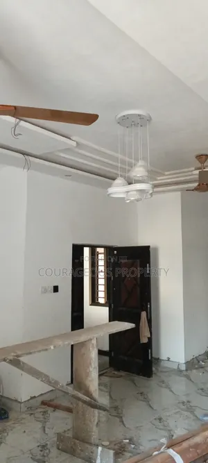 3bdrm Apartment in Ayawaso Road, Pentecost for rent