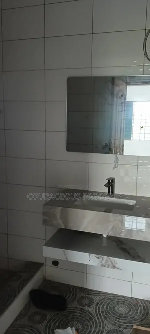 3bdrm Apartment in Ayawaso Road, Pentecost for rent