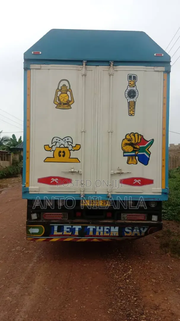 Hyundai Gold Cargo Truck for Sale