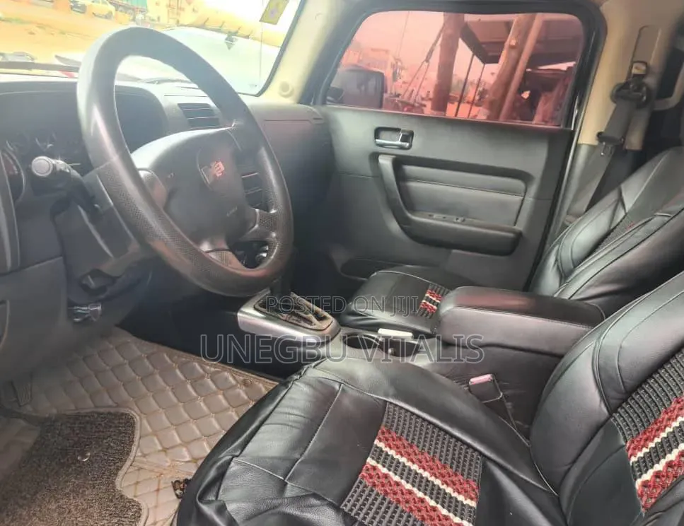 Hummer H3 2008 Beige