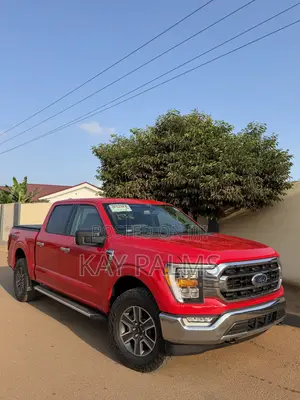 Ford F-150 XLT 2022 Red