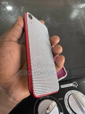 Apple iPhone XR 64 GB Red