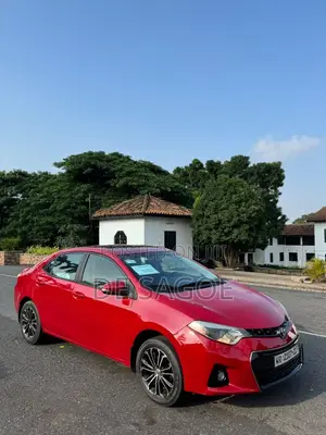 Toyota Corolla S 4dr Sedan (1.8L 4cyl CVT) 2016 Red
