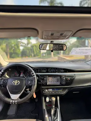 Toyota Corolla S 4dr Sedan (1.8L 4cyl CVT) 2016 Red
