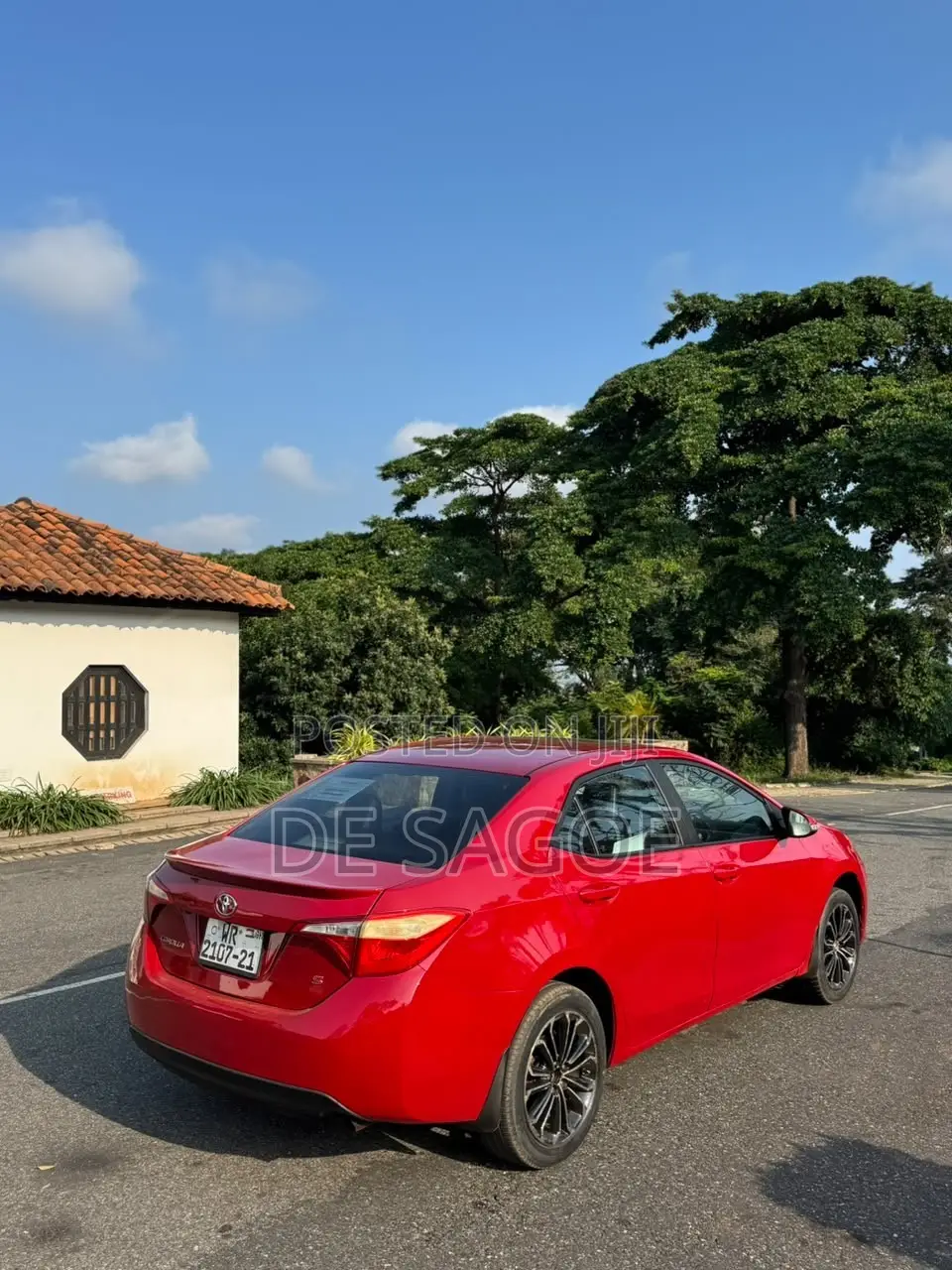 Toyota Corolla S 4dr Sedan (1.8L 4cyl CVT) 2016 Red