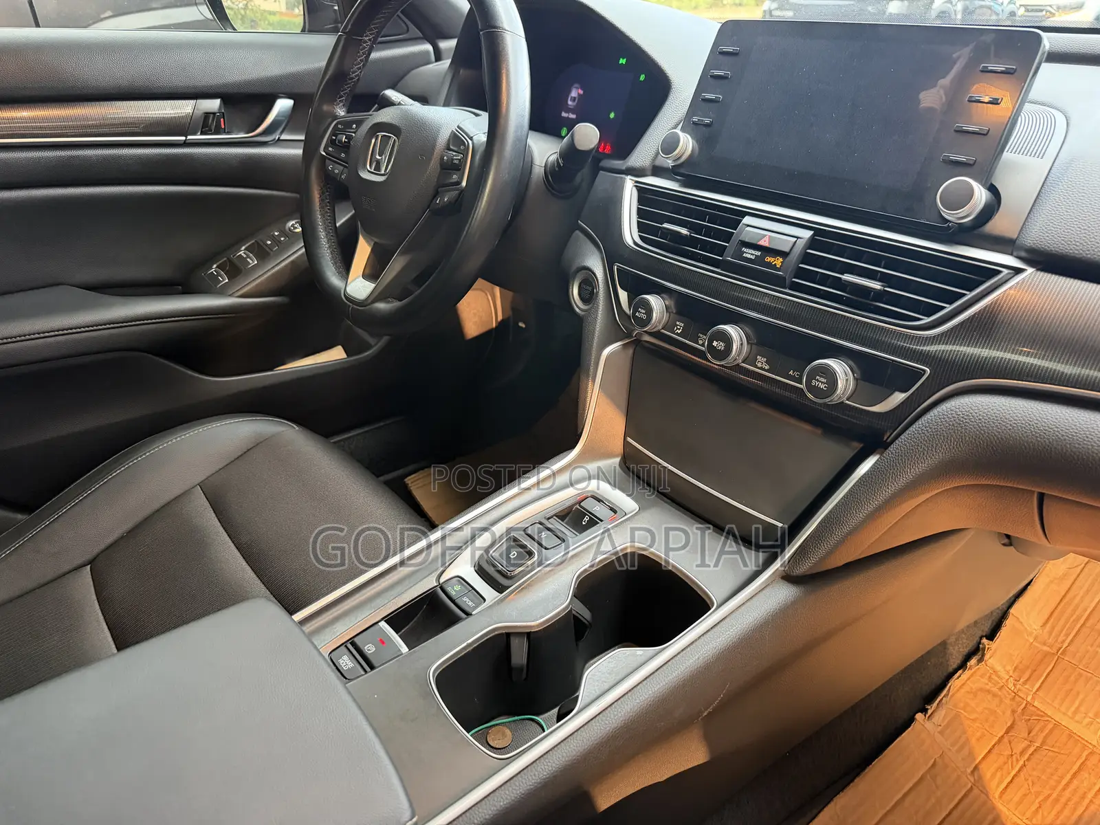 Honda Accord Touring 2.0T 2022 Black