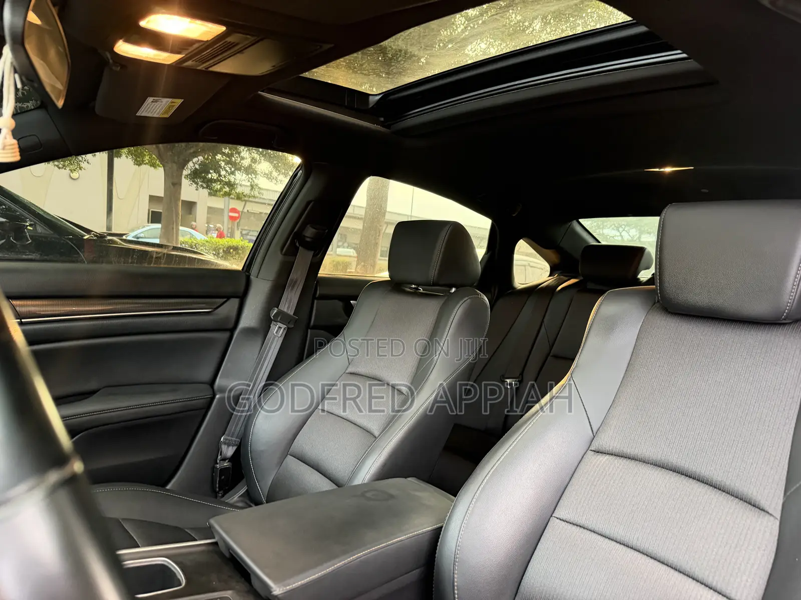 Honda Accord Touring 2.0T 2022 Black