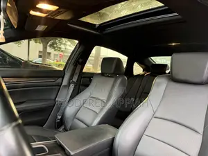 Honda Accord Touring 2.0T 2022 Black