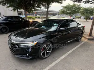 Honda Accord Touring 2.0T 2022 Black