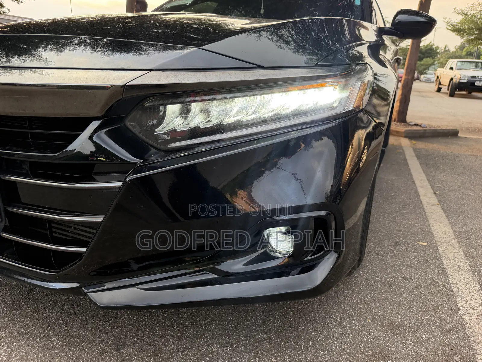 Honda Accord Touring 2.0T 2022 Black