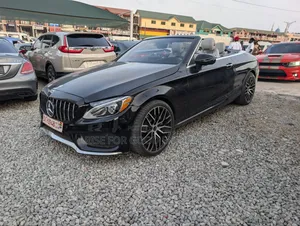 Mercedes-Benz C300 2017 Black