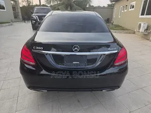 Mercedes-Benz C300 Luxury 4dr AWD 4Matic Sedan (2.0L 4cyl 7A) 2015 Black