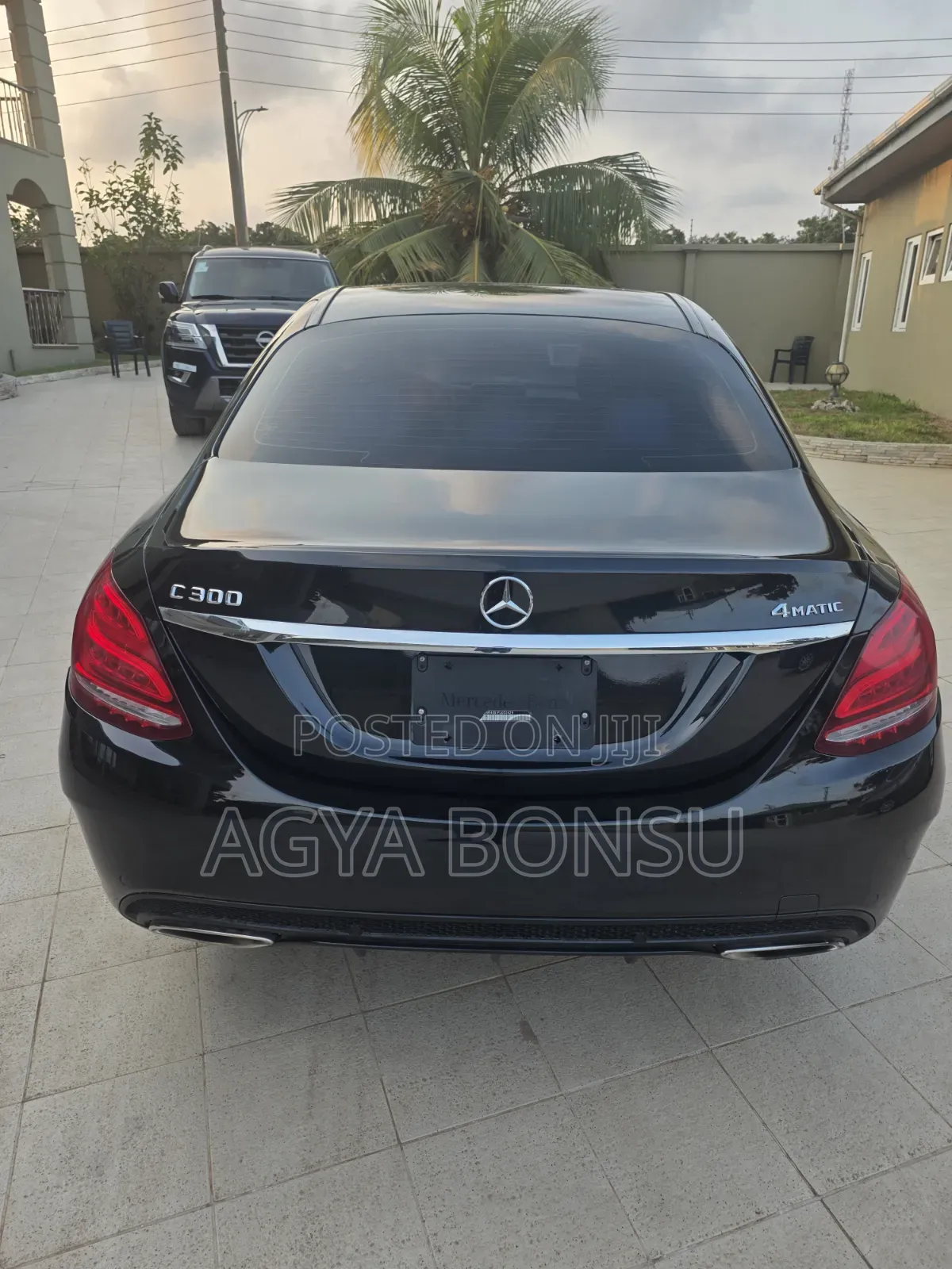 Mercedes-Benz C300 Luxury 4dr AWD 4Matic Sedan (2.0L 4cyl 7A) 2015 Black