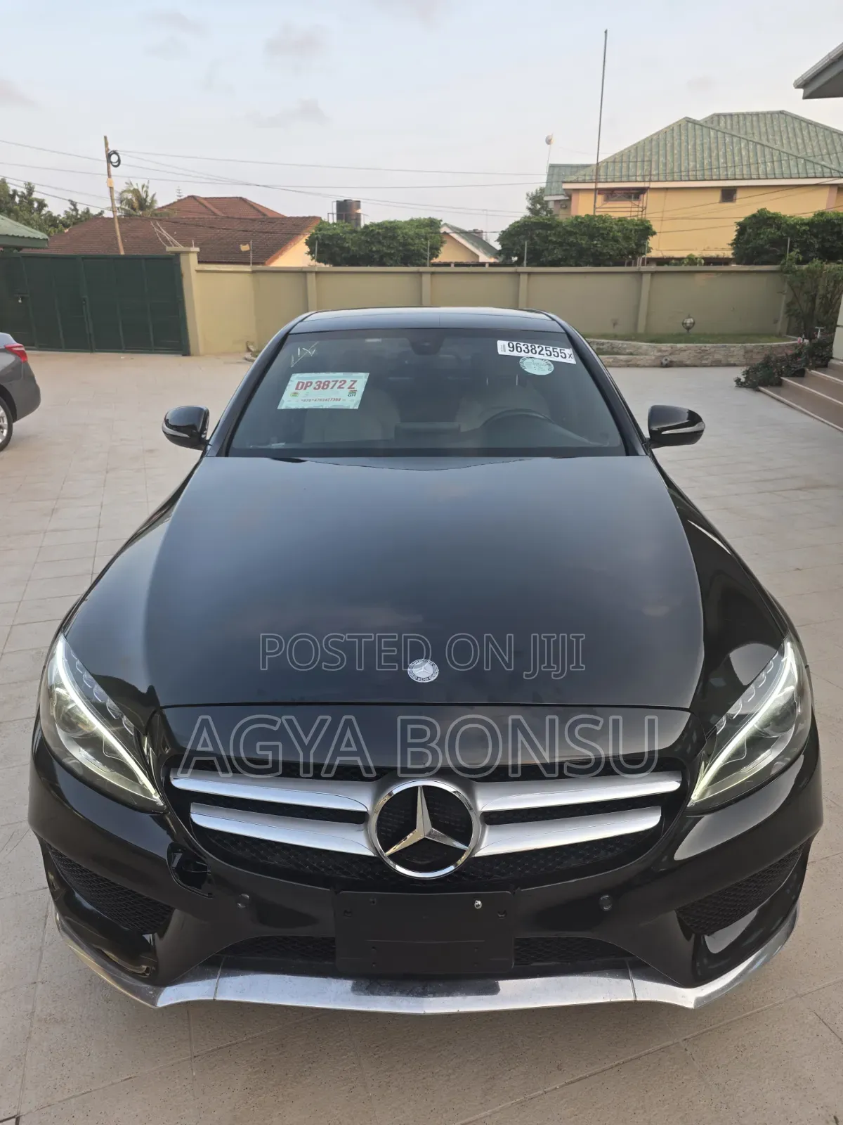 Mercedes-Benz C300 Luxury 4dr AWD 4Matic Sedan (2.0L 4cyl 7A) 2015 Black