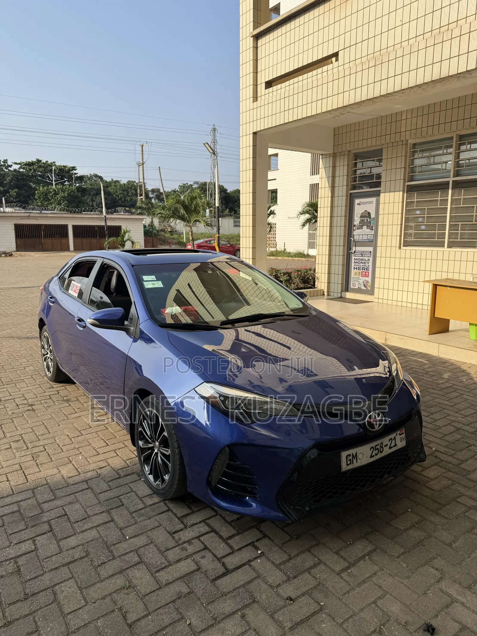 Toyota Corolla 2016 Blue