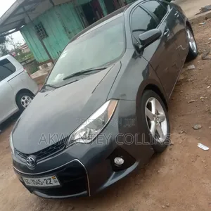 Toyota Corolla 2015 Gray