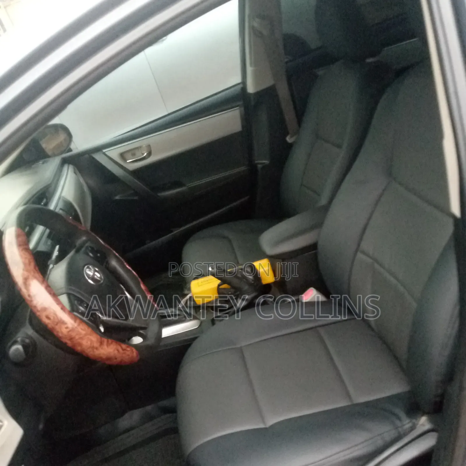 Toyota Corolla 2015 Gray
