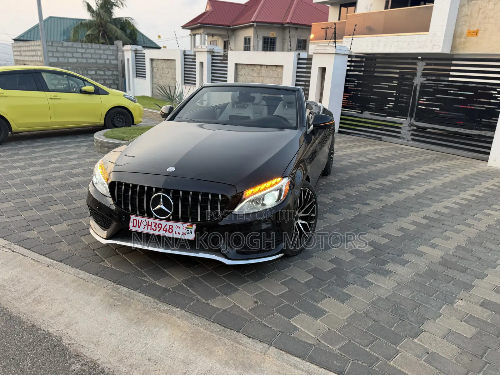 Mercedes-Benz C300 Base 4Matic Coupe AWD (2.0L 4cyl 7A) 2017 Black