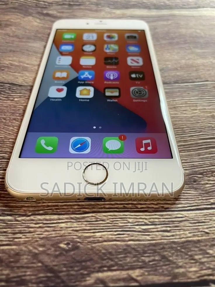 New Apple iPhone 6s 64 GB Gold