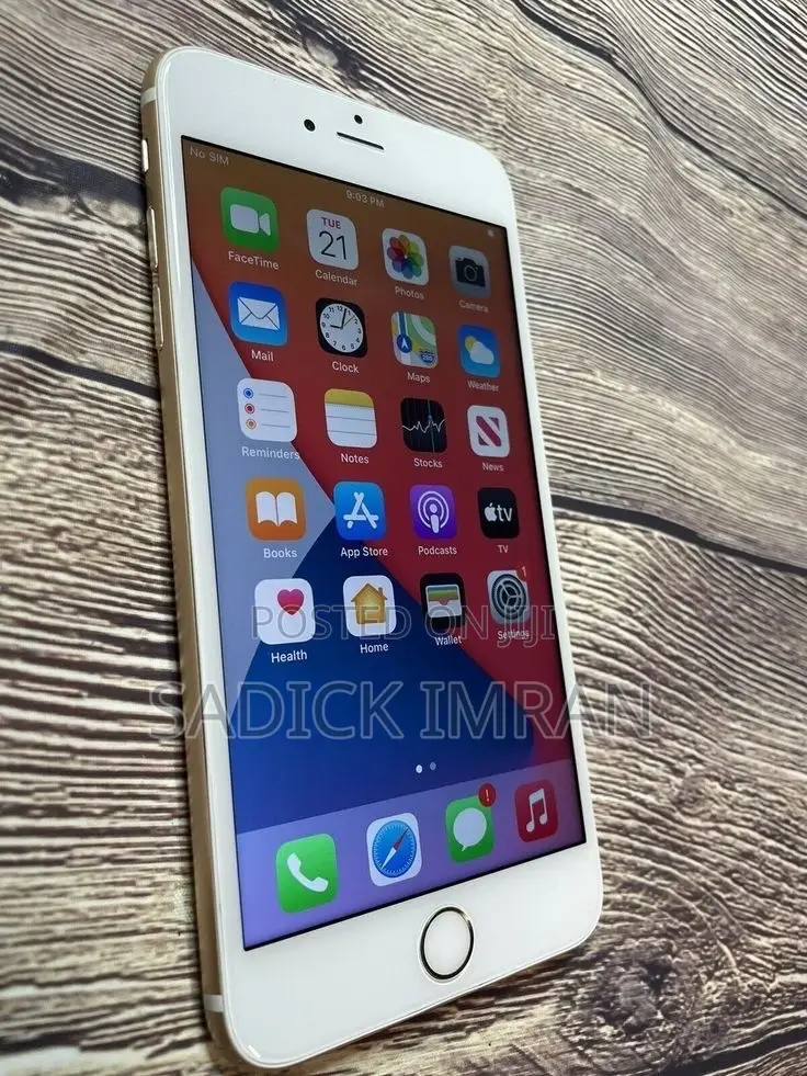 New Apple iPhone 6s 64 GB Gold