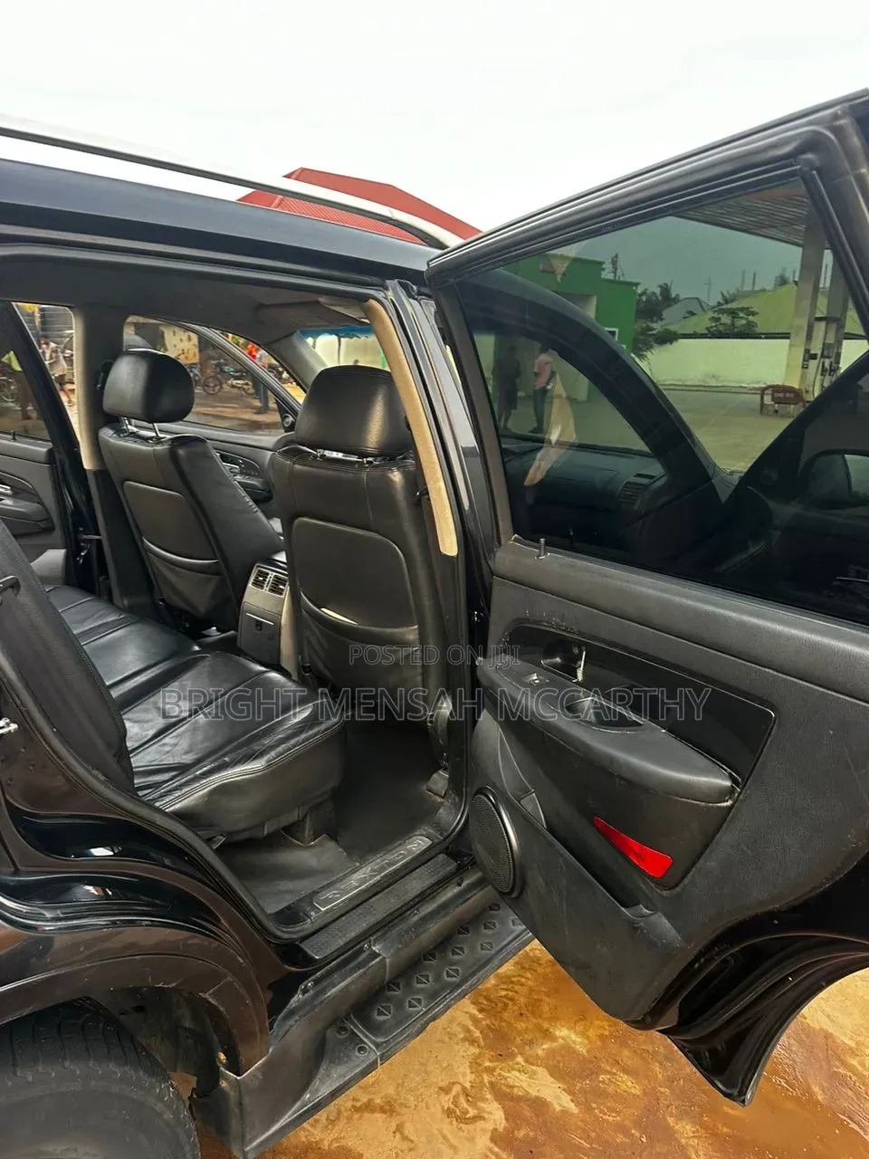 SsangYong Rexton 2012 Black