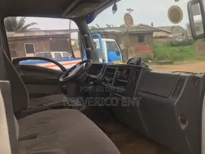 Isuzu Cargo Truck Strong for the Road