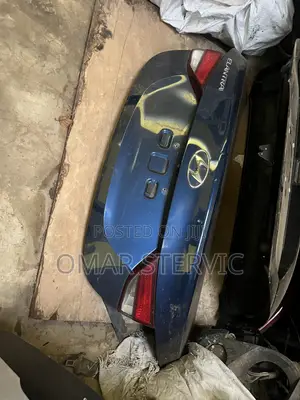 Elantra 2011-2016 Boot