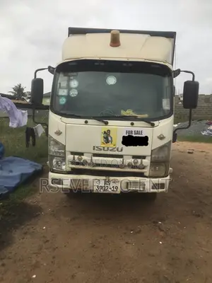 Isuzu Cargo Truck Strong for the Road