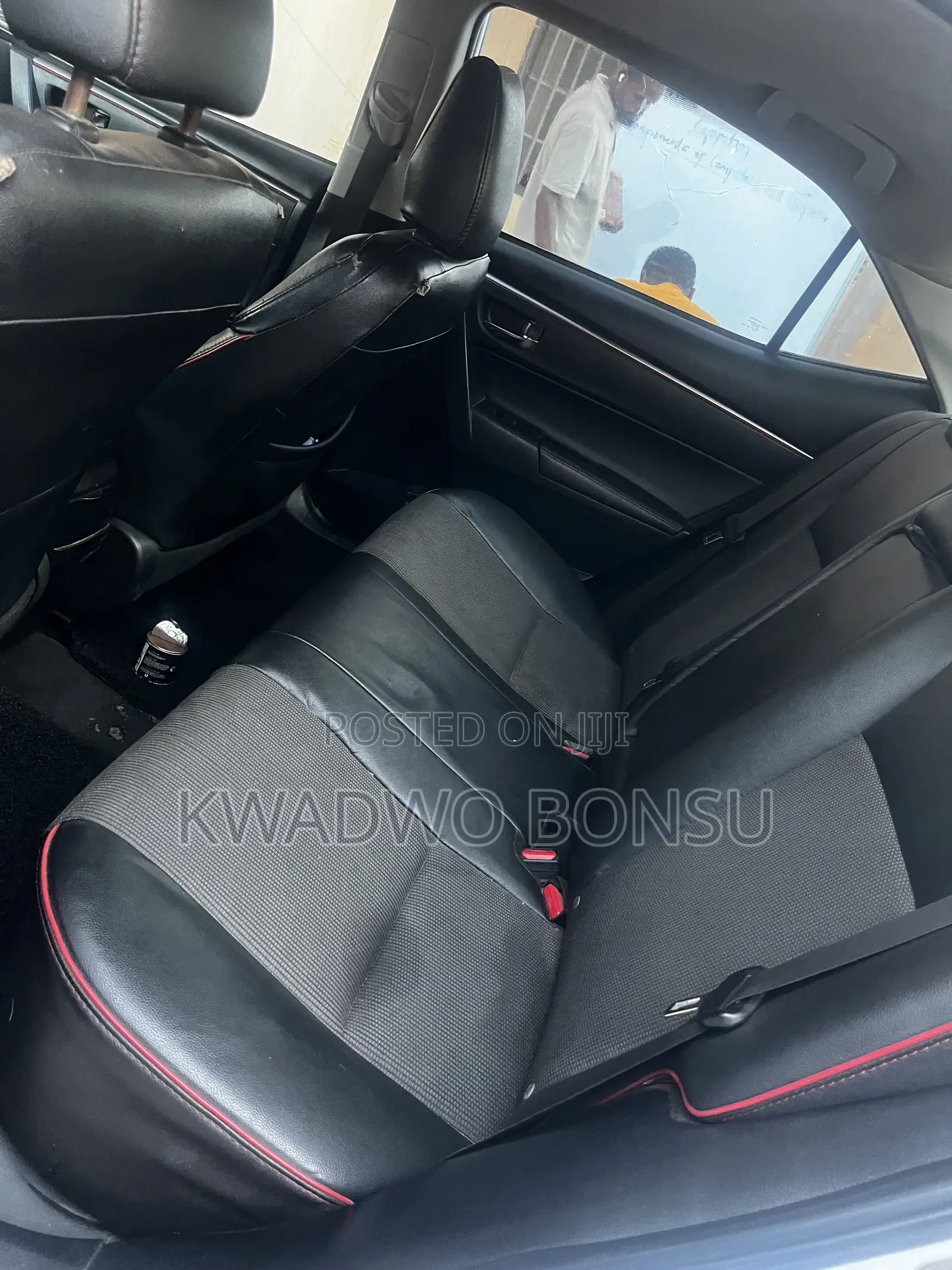 Toyota Corolla S w/Special Edition Pkg (1.8L 4cyl CVT) 2016 White