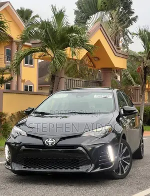 Toyota Corolla SE (1.8L 4cyl 2A) 2019 Black