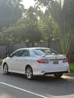 Toyota Corolla S 4dr Sedan (1.8L 4cyl 4A) 2013 White